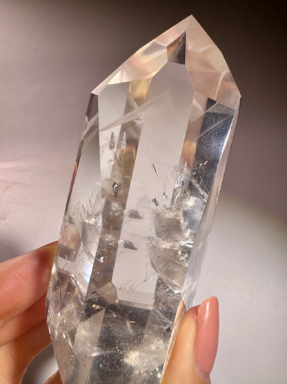 Traumhafte komplett klare Phantom-Quarz-Spitze 💎 - 8.5cm, 236g