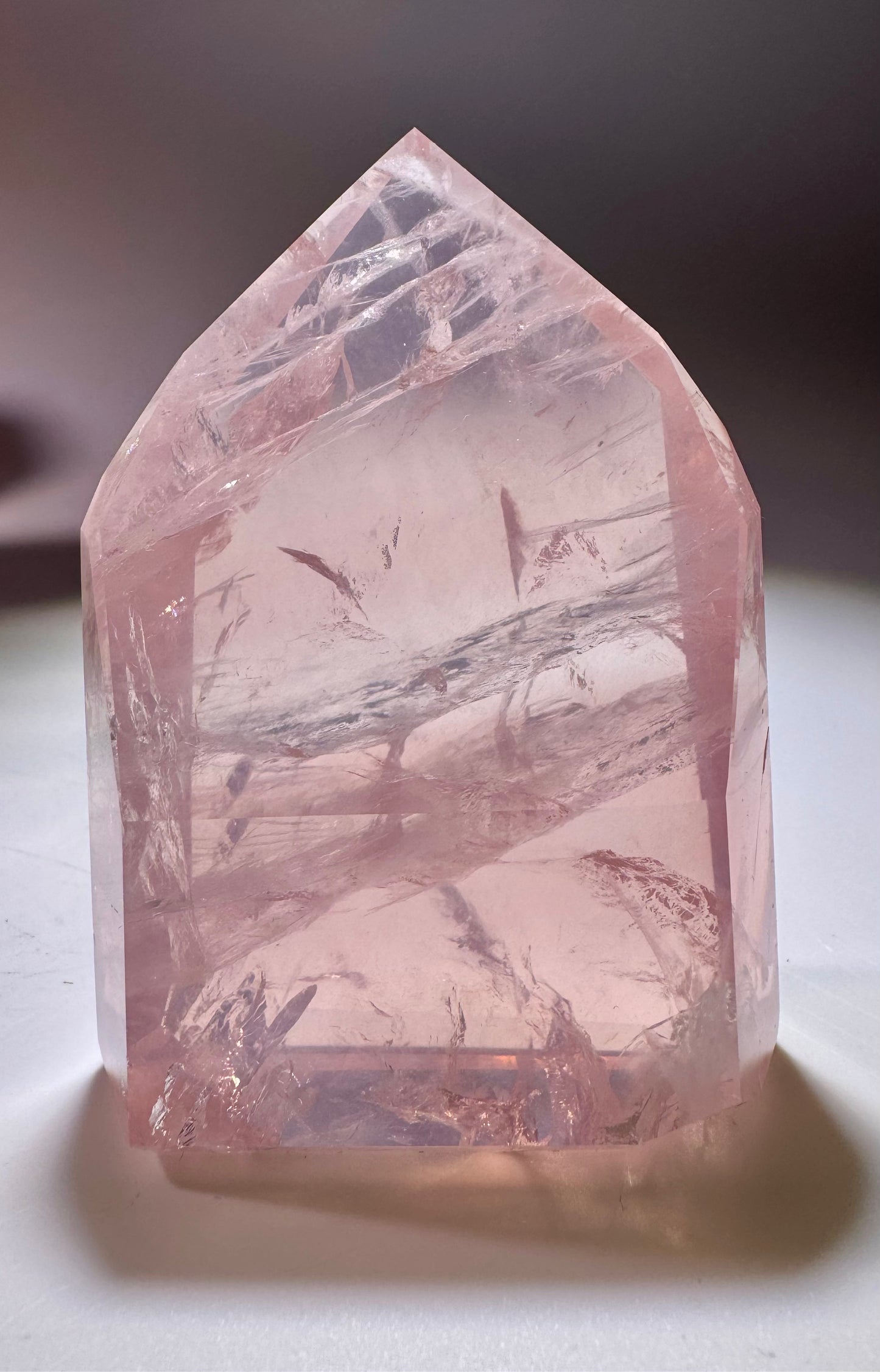 Rosenquarz Heilstein 7.5 cm – Intensiv Himbeerrosa Naturkristall 171 g