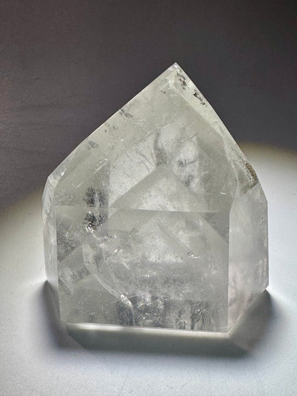Bezaubernde Phantom-Quarz-Spitze 💎 - 5.7cm, 168g