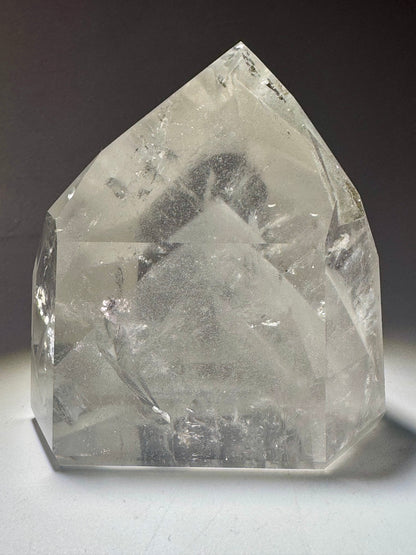 Bezaubernde Phantom-Quarz-Spitze 💎 - 5.7cm, 168g
