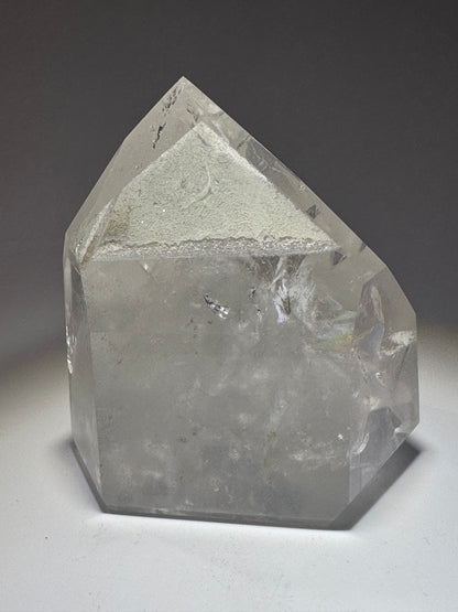 Bezaubernde Phantom-Quarz-Spitze 💎 - 5.7cm, 168g