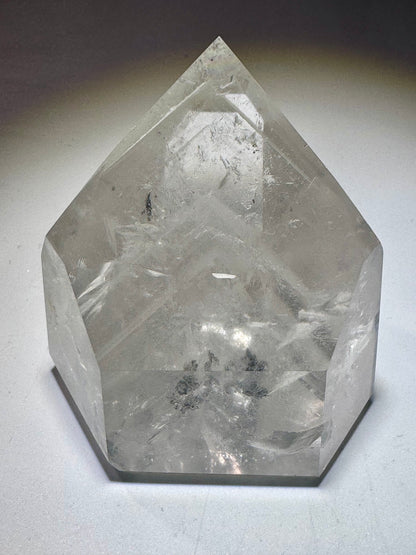 Bezaubernde Phantom-Quarz-Spitze 💎 - 5.7cm, 168g
