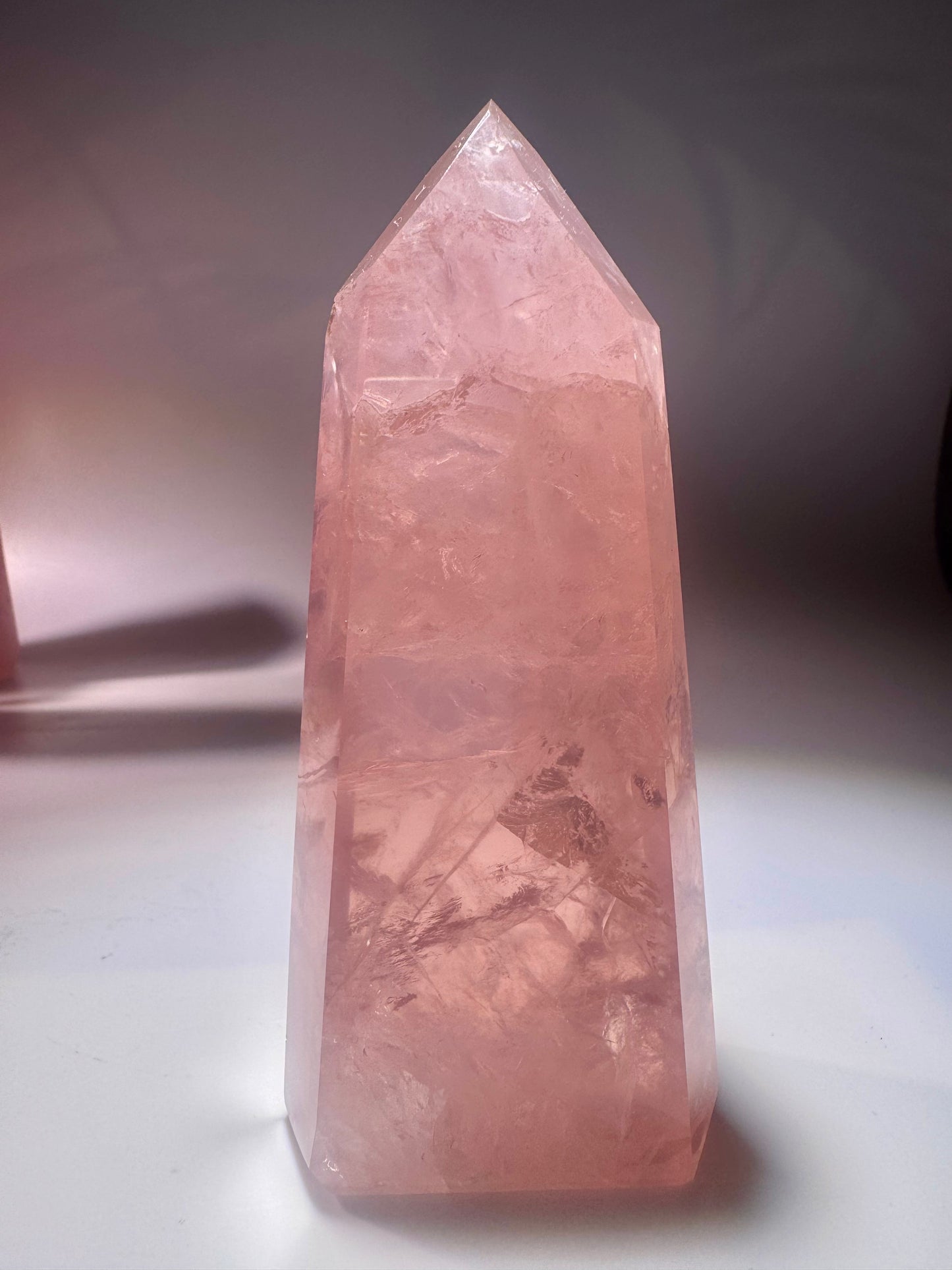 Premium Rosenquarz Spitze Brasilien – Extra Pink 10.5 cm