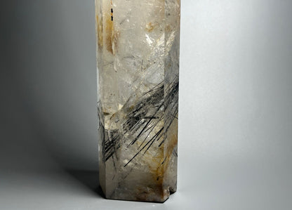 Black Rutil Einschlüsse | Riesige Bergkristallspitze | UNIQUE CRYSTALS