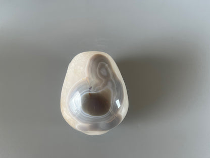 Super realistischer Totenkopf aus Achat - 12cm, 1346g