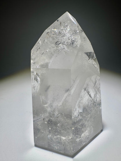 Enchanting Phantom Quartz Point with Rainbow – 7 cm, 177 g Brazil 💎