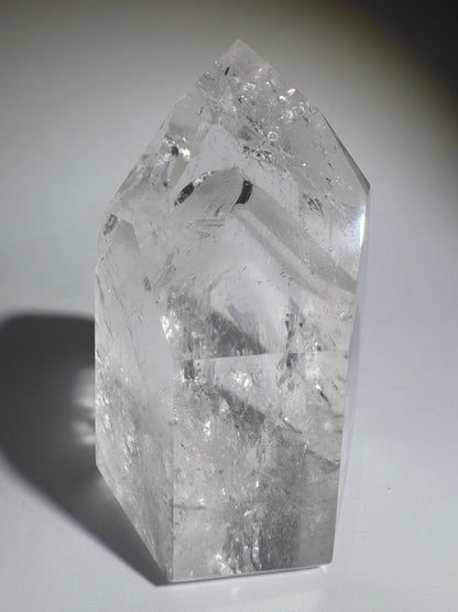 Enchanting Phantom Quartz Point with Rainbow – 7 cm, 177 g Brazil 💎