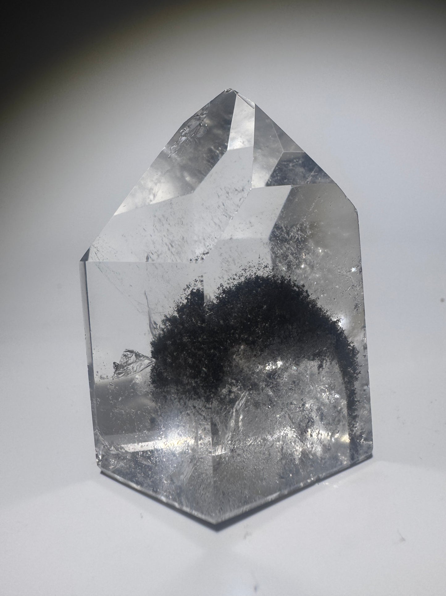 Schwarze Phantom Bergkristall Spitze / Lemurian (extra klar) 🖤 - 4.8cm, 68g
