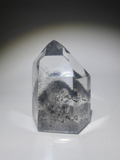 Schwarze Phantom Bergkristall Spitze / Lemurian (extra klar) 🖤 - 4.8cm, 68g