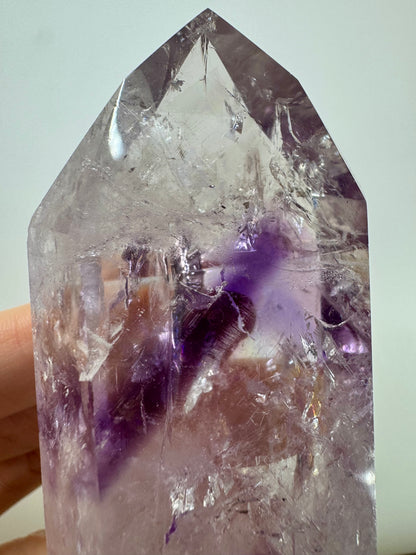 Bezaubernder Phantom Amethyst - 8.7cm, 158g