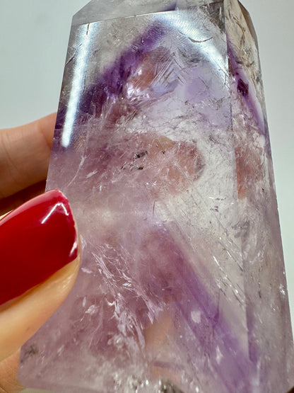 Bezaubernder Phantom Amethyst - 8.7cm, 158g