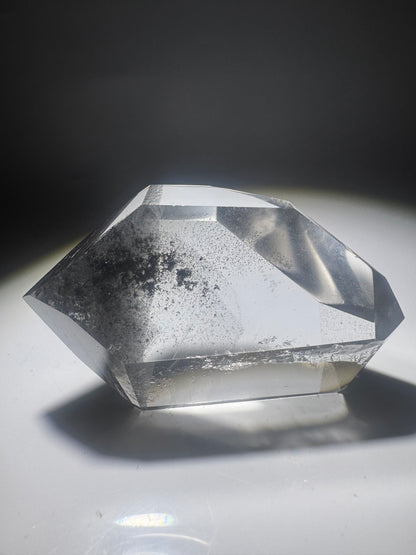 Schwarzer Phantom Kristall Freiform (Lemurian) 🖤 - 7.5cm, 126g Brasilien
