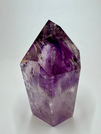 Améthyste fantôme - 7,7 cm, 224 g