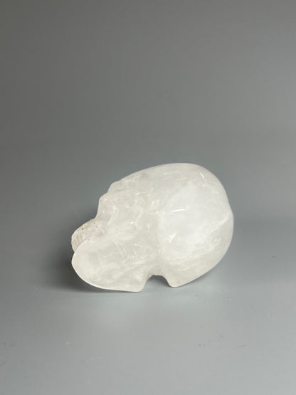 Super realistischer Totenkopf aus Quarz 5cm