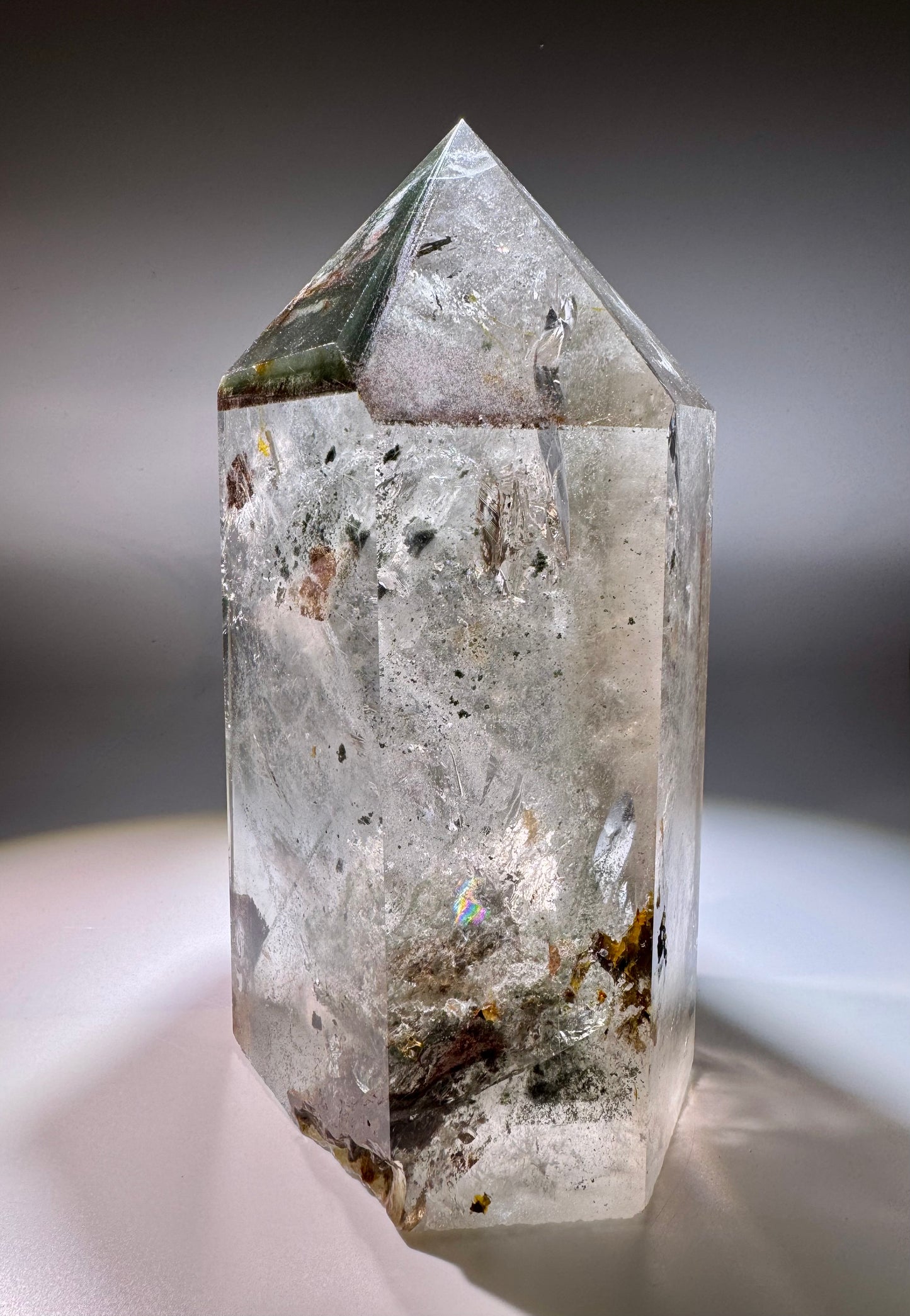 Gartenquarz Spitze 22 cm, 3.64 kg – AAA Qualität mit einzigartiger innerer Landschaft