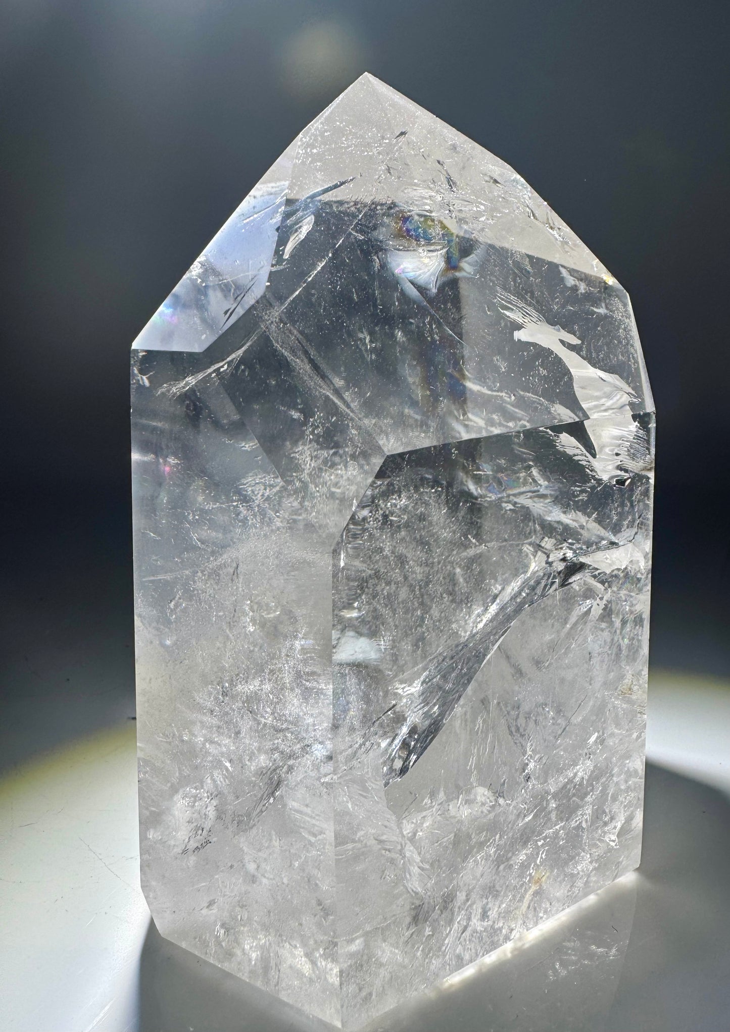 Bergkristall 12.5 cm, 1.1 kg – voller Regenbogen & magischen Einschlüssen 💎