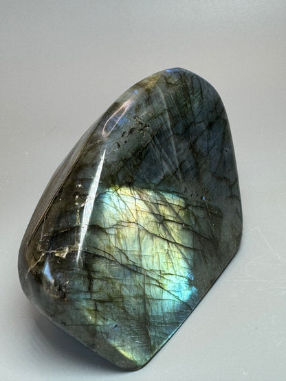 Labradorit – 7x10 cm, 655g