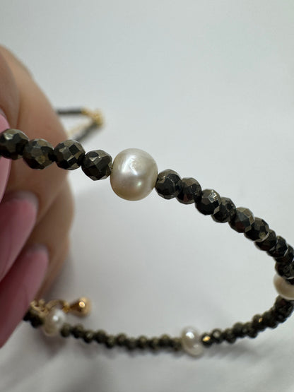 Joli bracelet en pyrite avec perles d'eau douce ✨