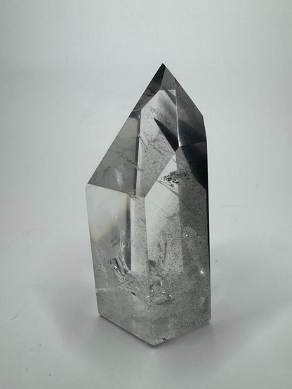 Schwarze rare Phantom Kristall Spitze / Lemurian (sehr klar) 🖤 - 8.5cm, 229g