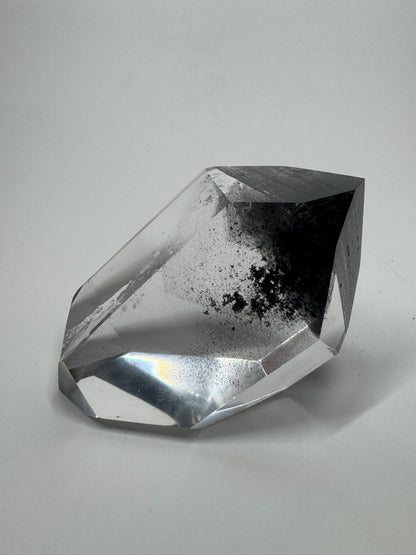 Schwarzer Phantom Kristall Freiform (Lemurian) 🖤 - 7.5cm, 126g Brasilien