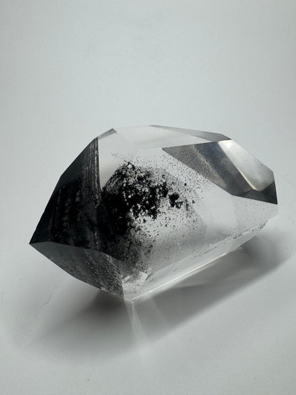 Schwarzer Phantom Kristall Freiform (Lemurian) 🖤 - 7.5cm, 126g Brasilien