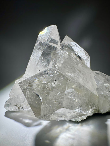 Himalaya Quarz 💎 Kristall mit Chlorit Einschlüssen aus Nepal – 1,43 kg – 18 x 13 x 11,5 cm