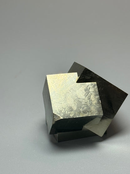 Pyrit Kubus - 4cm, 96g