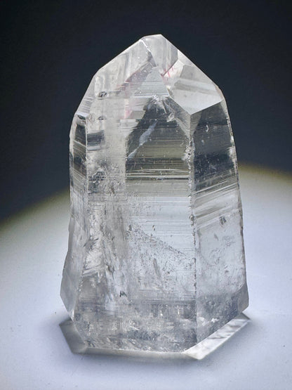 Lemurian Kristallspitze 💎 klar & naturbelassen aus Brasilien – 7 cm / 160g