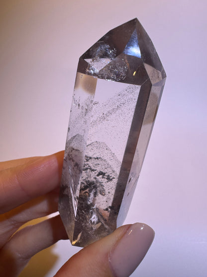 Schwarzer Phantom Bergkristall (sehr klar) 🖤 - 7.2cm, 69g