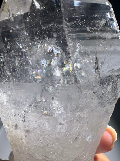 Lemurian Quarz Spitze Kristall mit Regenbogen 💎 11.3 cm/ 324 g – Naturbelassen & kraftvoll