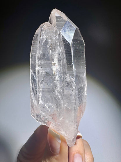 Doppelte Lemurian Quarz Spitze  10cm / 139g – Naturbelassen & kraftvoll
