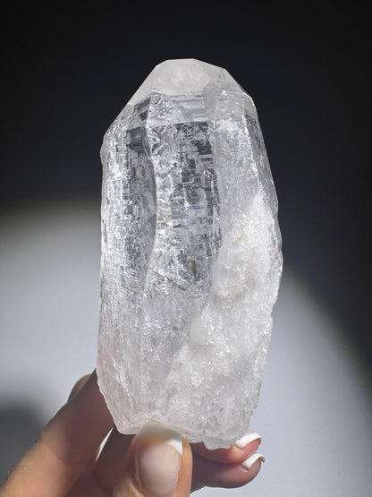 Wunderschöner grosser Lemurian Quarz ✨ 10cm, 237g – Naturbelassene Qualität