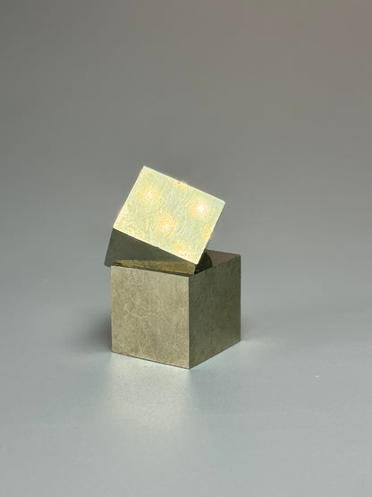 Perfekter Pyrit Kubus (Museumsqualität) - 3cm, 24