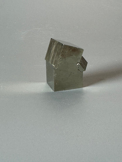 Perfekter Pyrit Kubus (Museumsqualität) - 2cm