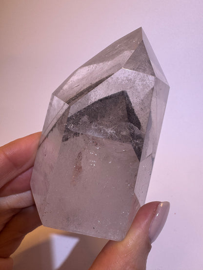 Schwarzer Phantom Kristall (ultra klar) 🖤 - 8cm, 284g