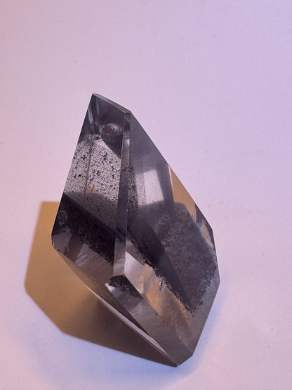 Phantom Bergkristall Kristall Freeform (ultra klar) 🖤 - 4.1cm,