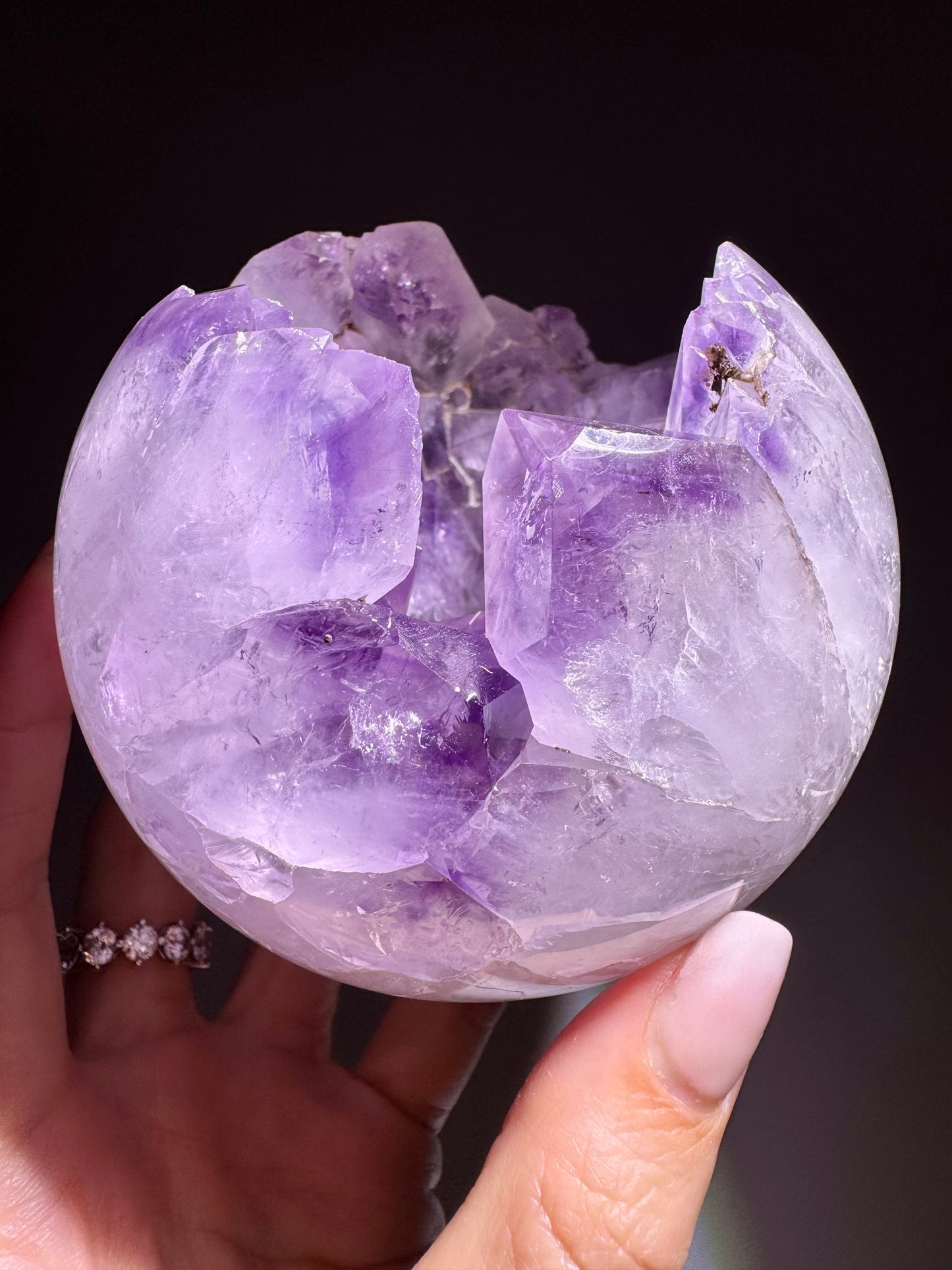 Amethyst Kugel 9,5 cm – 970 g | Zartes Lila & funkelnde Kristalle