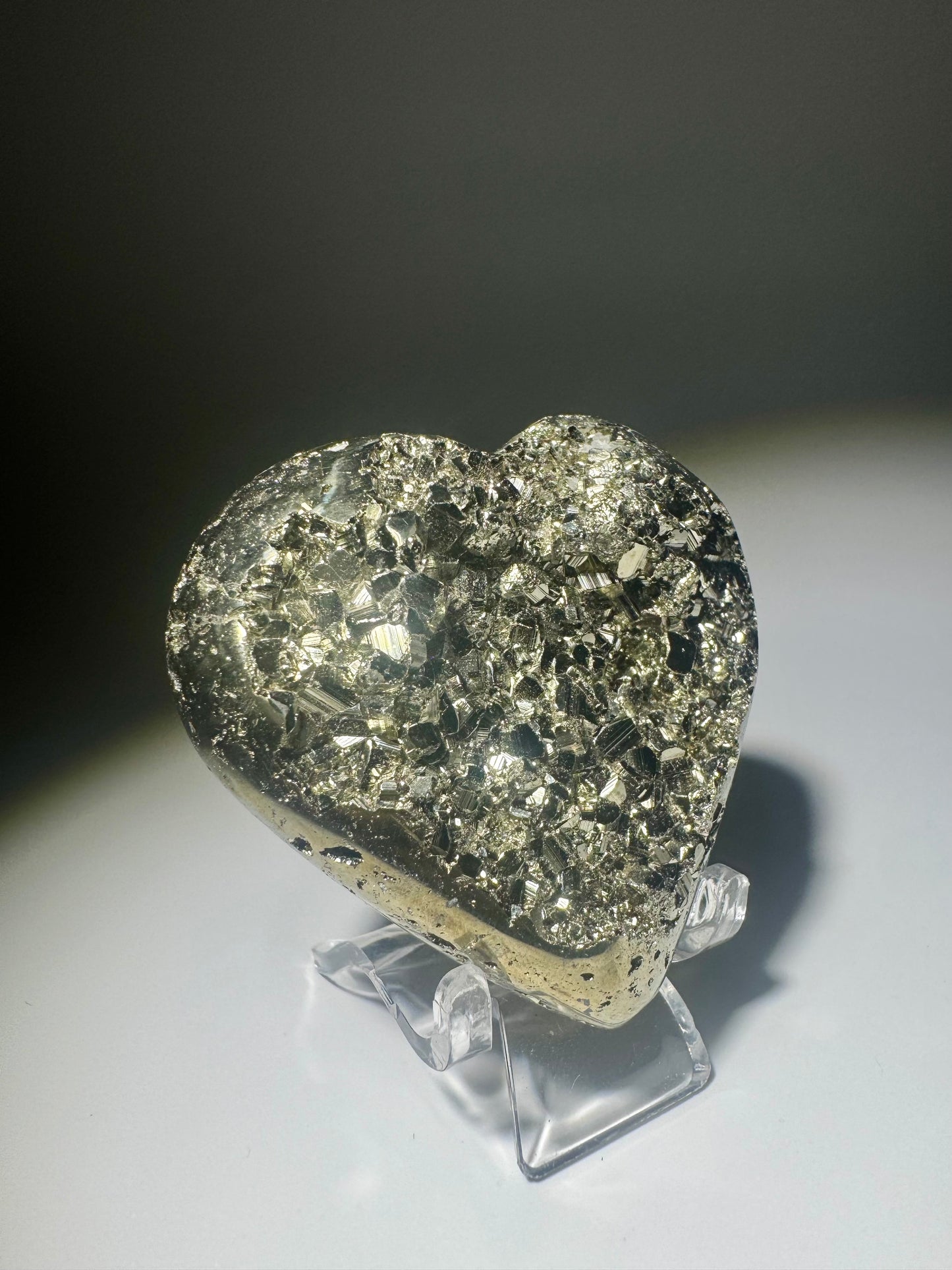 Goldglänzendes Pyritherz aus Peru – funkelnde, grosse Kristalle, Einzelstück in 1A Qualität, Erfolg & Wohlstand, kraftvoller Pyrit Kristall ✨