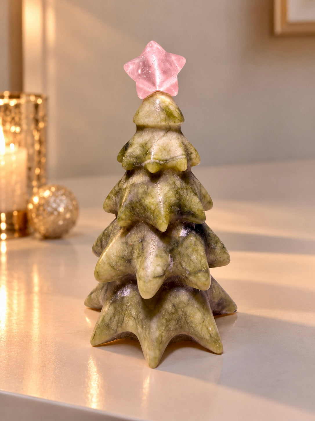 Jade-Weihnachtsbaum mit farbigem Stern – 8.5 cm