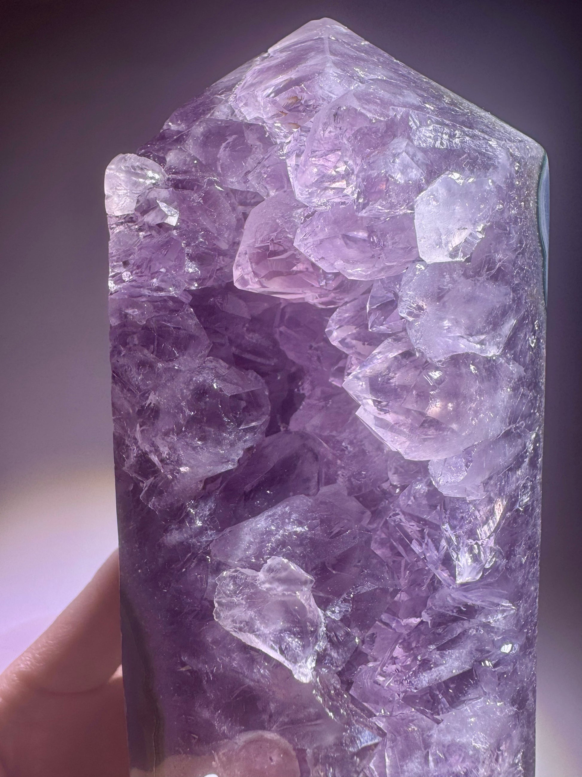 Klarer Amethyst Kristall aus Uruguay – 1A-Qualität