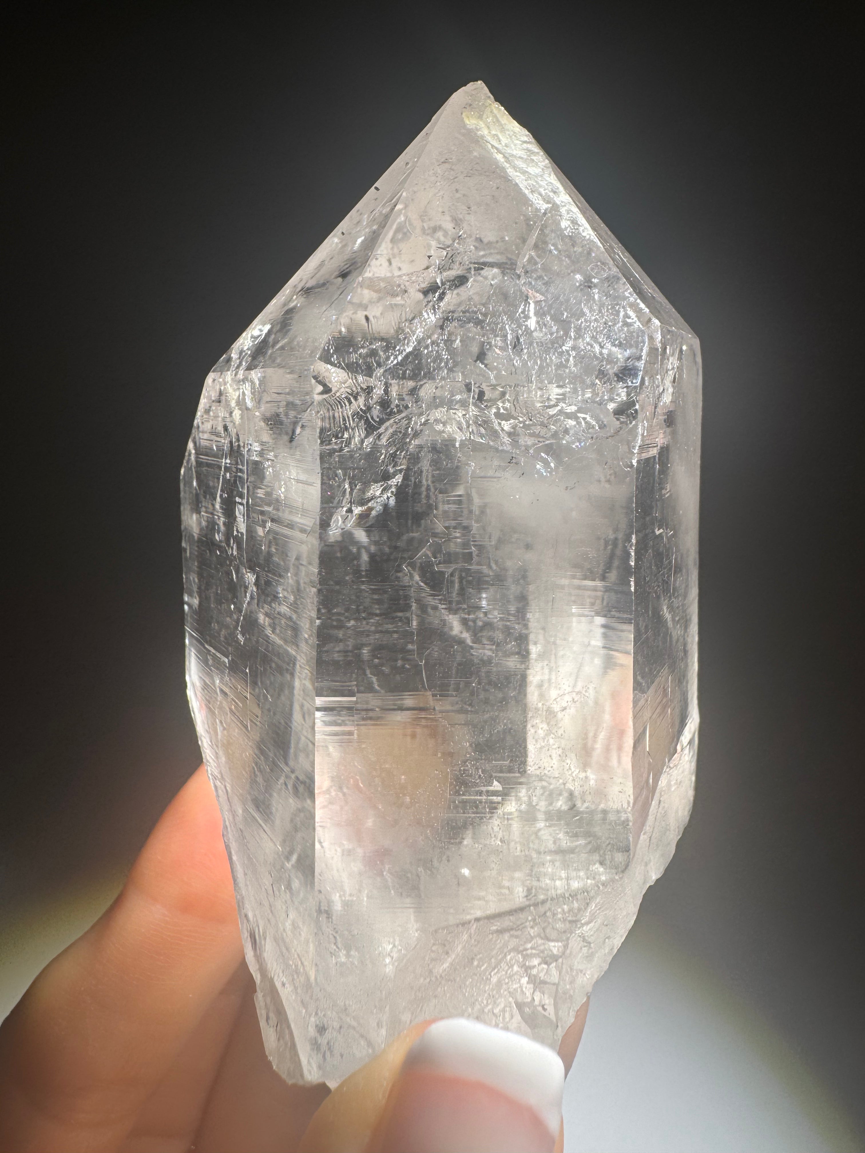 Klarer Himalaya-Quarz, spiritueller Edelstein