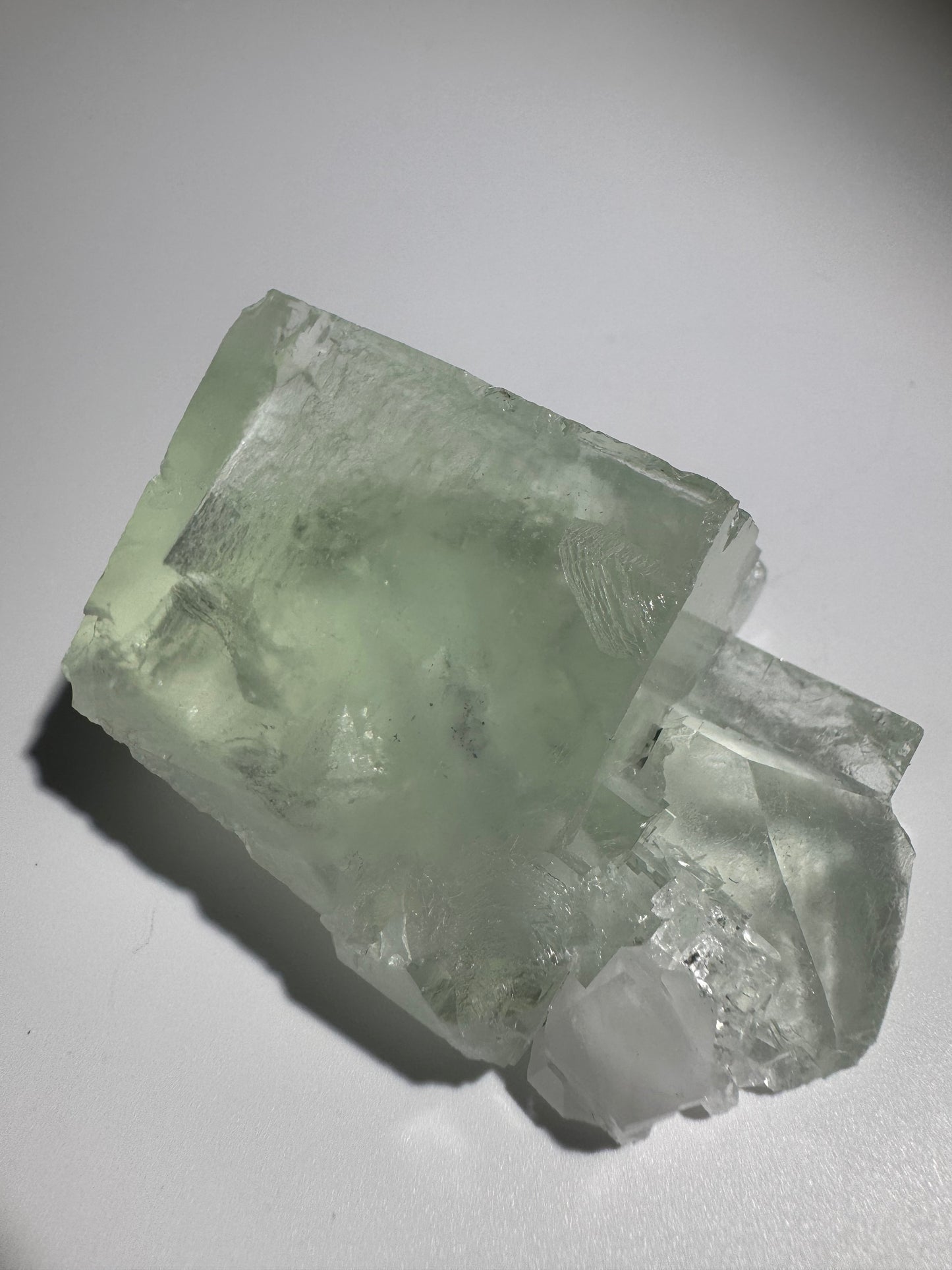 Klarer Kristall Glas-Fluorit – Edelstein für Sammler und Liebhaber