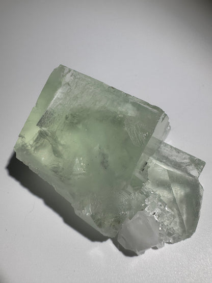 Klarer Kristall Glas-Fluorit – Edelstein für Sammler und Liebhaber
