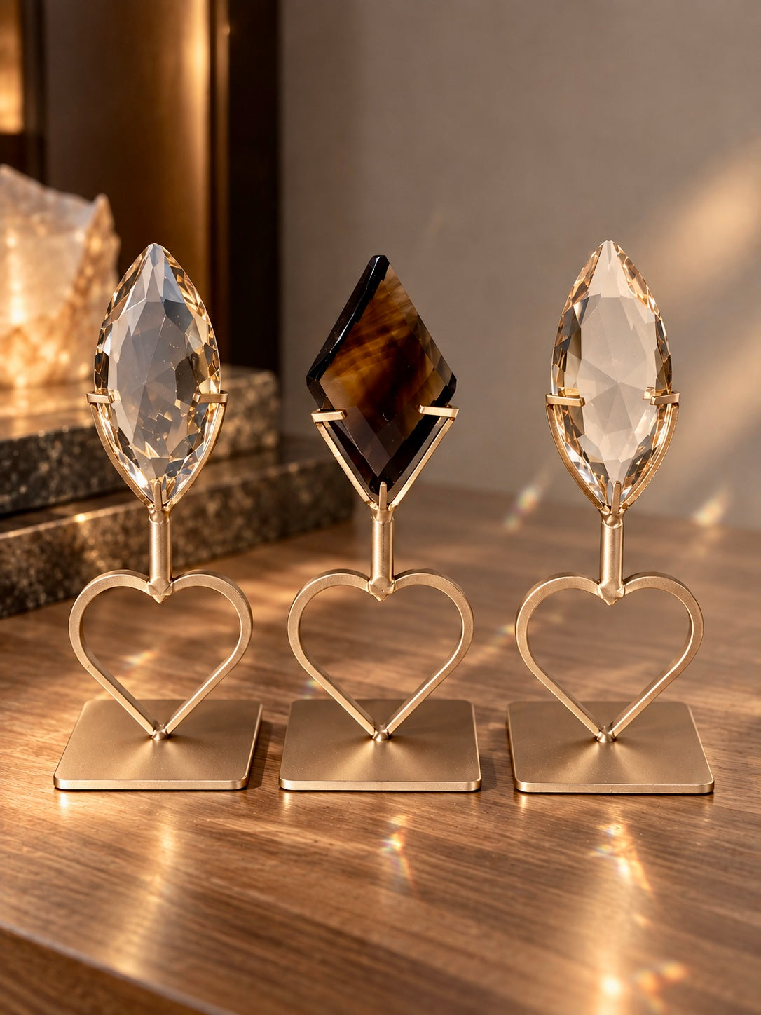 Kristall Geschenk für Frauen – facettierte Naturkristalle aus Brasilien