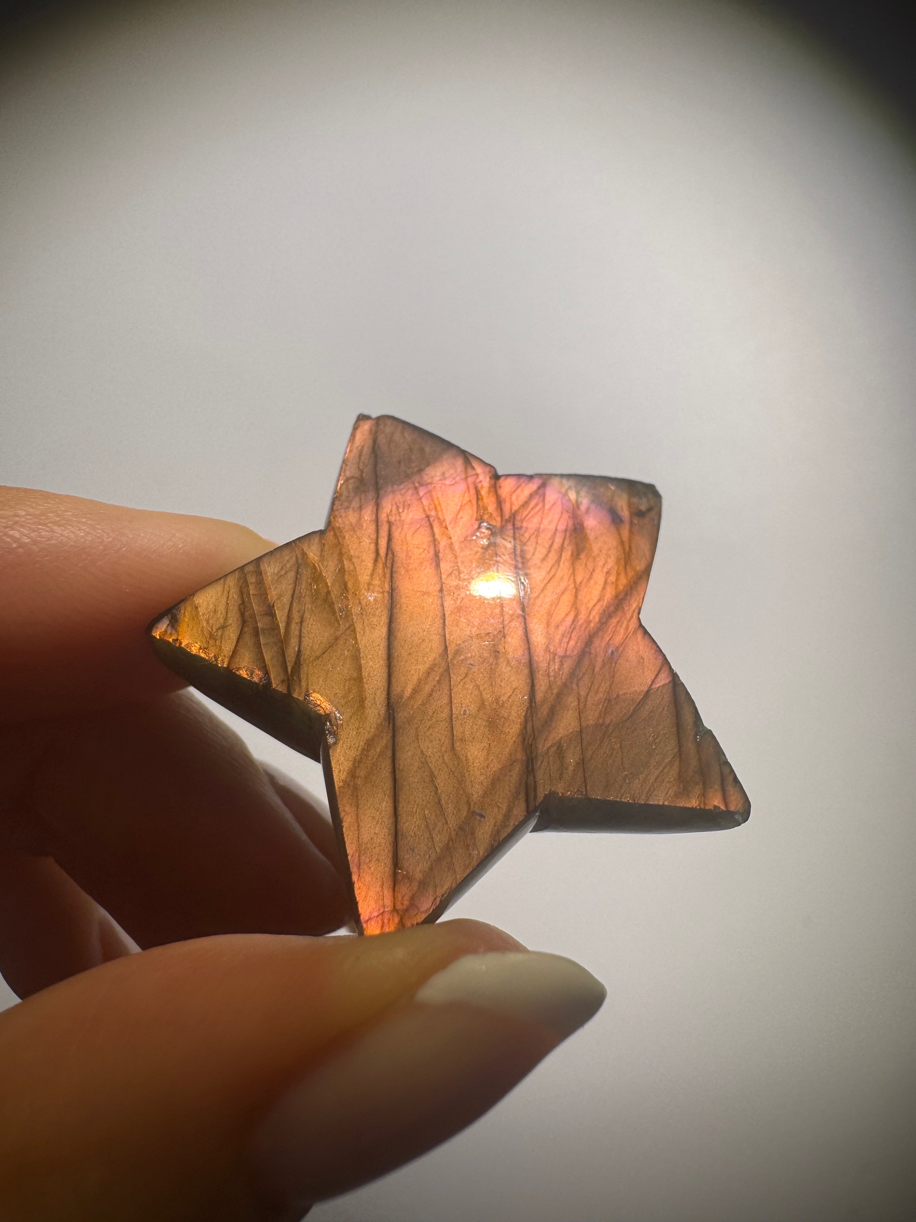 Kristall Stern Pink Gold Labradorit 3,5 cm