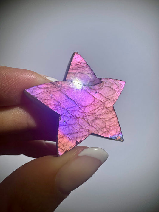 Labradorit Stern pink-violett 4 cm mit Farbwechsel