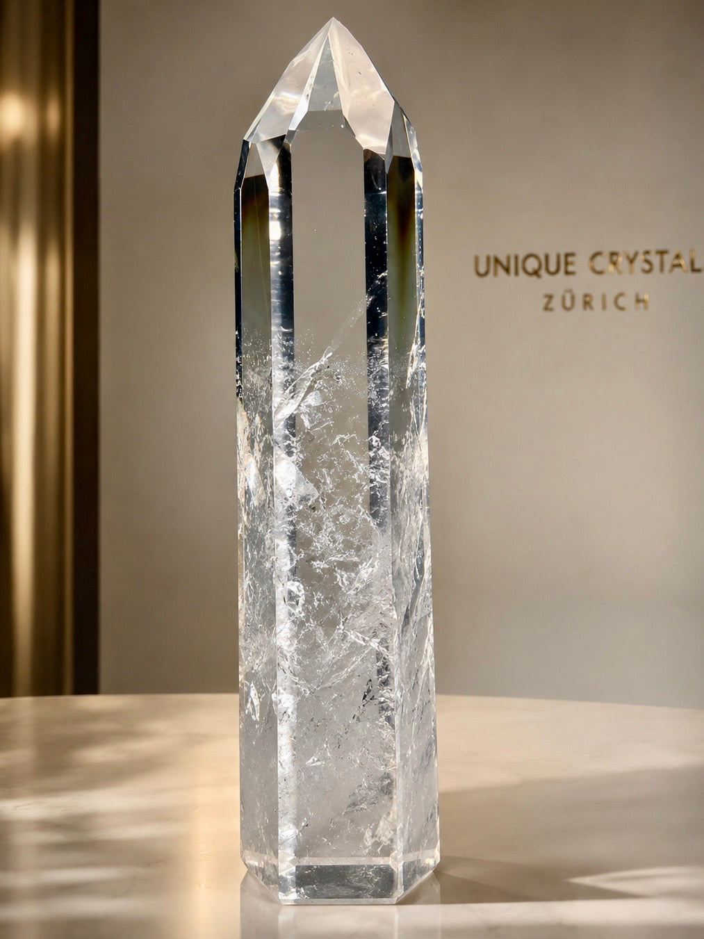 Lemurian Bergkristall Spitze Bahia Brasilien, 20 cm, 629 g, ultraklar mit Regenbogen