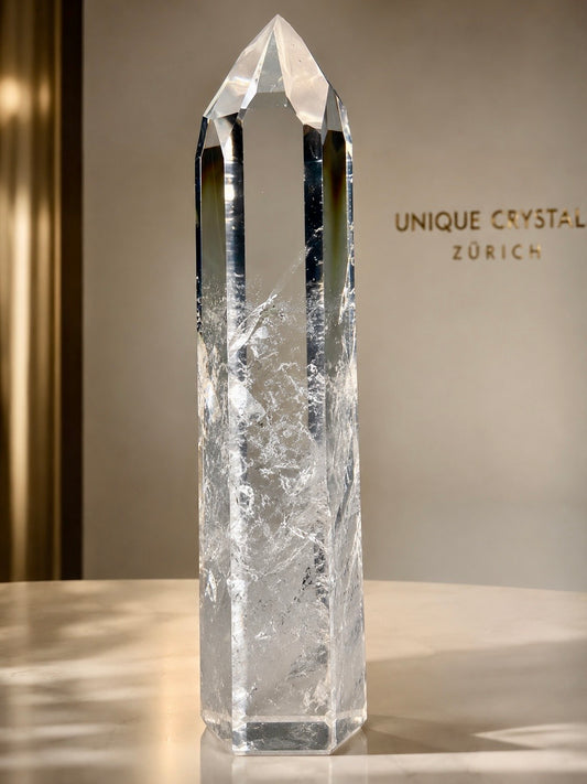 Lemurian Bergkristall Spitze Bahia Brasilien, 20 cm, 629 g, ultraklar mit Regenbogen