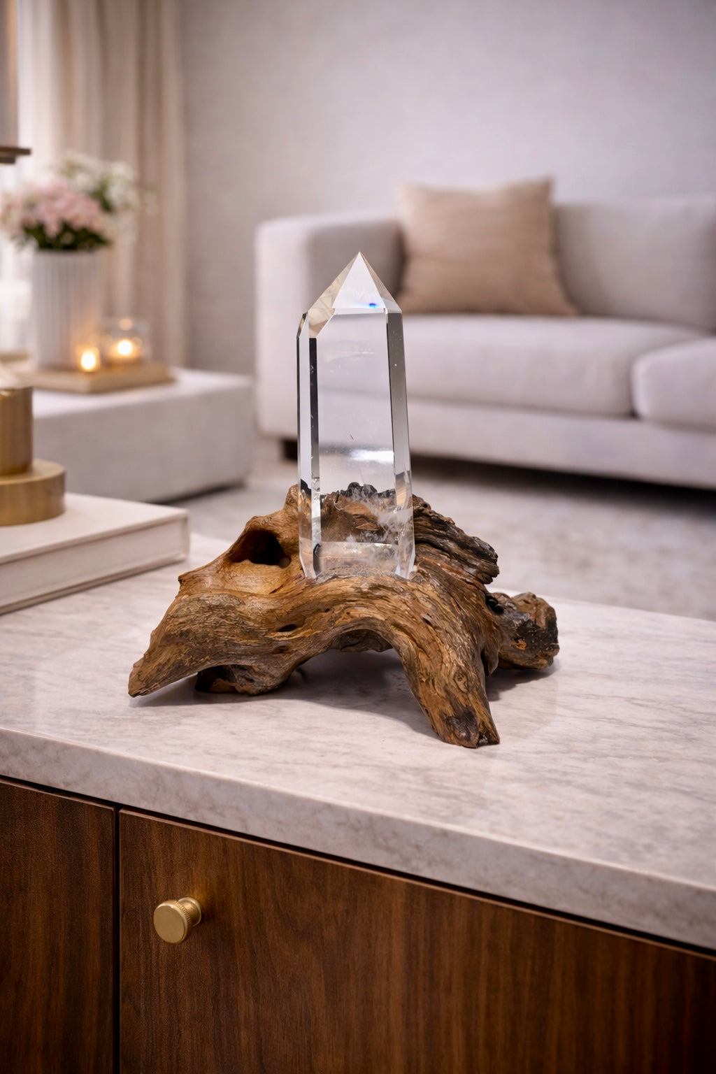 Lemurian Bergkristall auf Holzsockel · Extra klare Qualität · Natürliches Unikat 15.5 cm