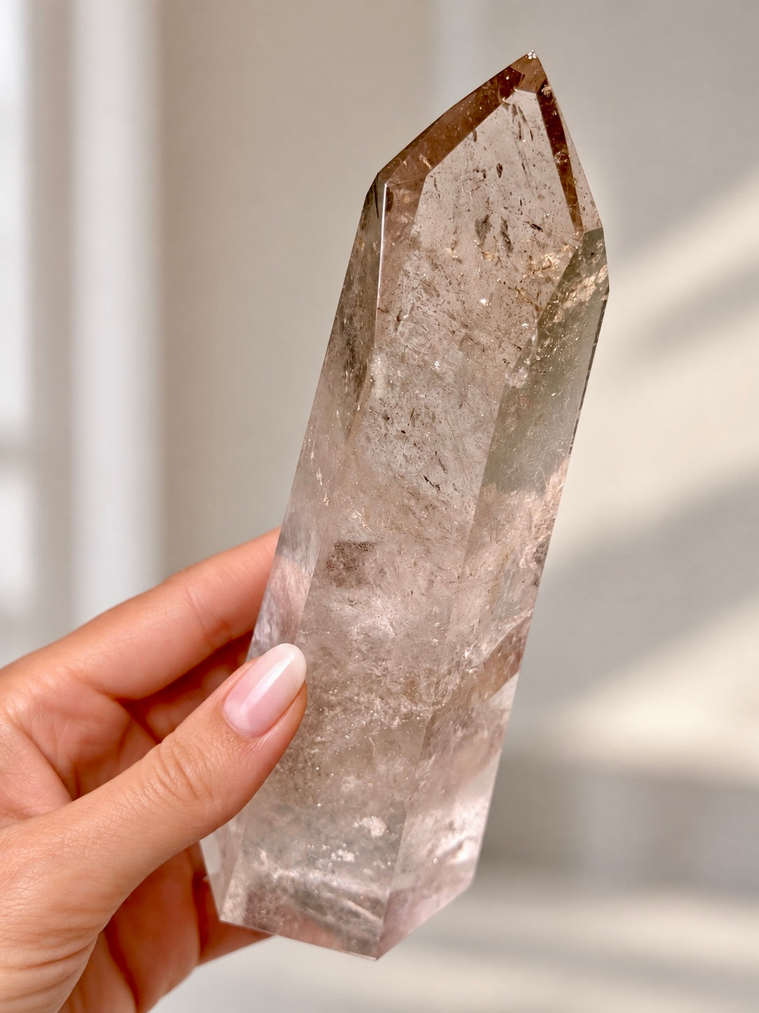 Lemurian Bergkristall mit Rauchquarz-Spitze aus Brasilien, 17,8 cm